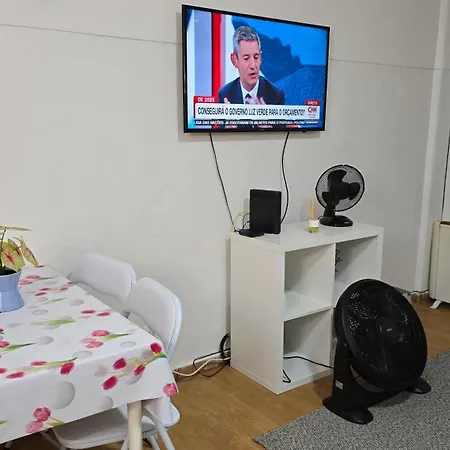 Apartamento Studio Inteiro No Centro De *