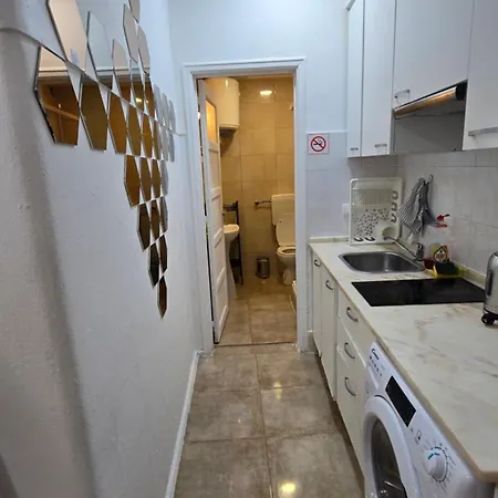 Apartamento Studio Inteiro No Centro De Lisboa